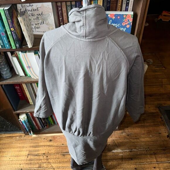 Prairie Underground moth asymmetrical organic wrap M coat - Picture 6 of 9